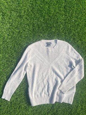 Bloomingdale's Light Gray Knit Crewneck Sweater